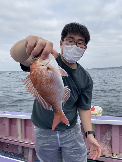 19F822A9-15C4-4152-982B-6382C891D123