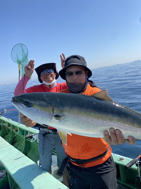 624E2919-BC20-4E5A-9D5B-85AD4C25A54E