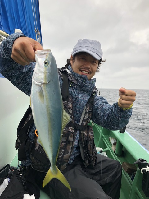 FE778FED-899D-498A-9584-911EB13A1128