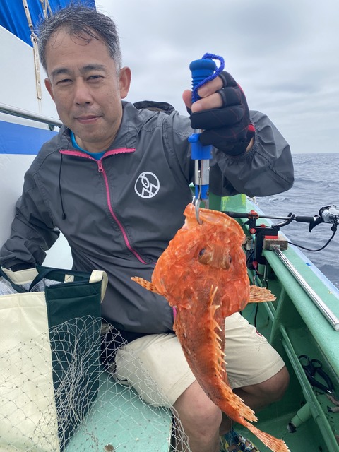 56C0E950-3D30-42F4-8B7A-BF55555F51F1