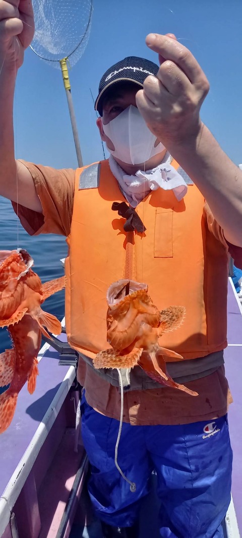 427FBCE5-EEAA-4DC5-9BD8-24B8FAC99AA9