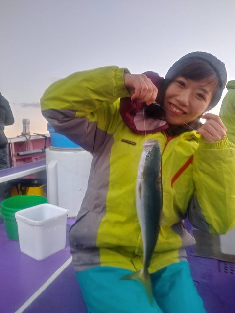 C7710D5C-F22F-4B86-A57D-359CA923B4EE