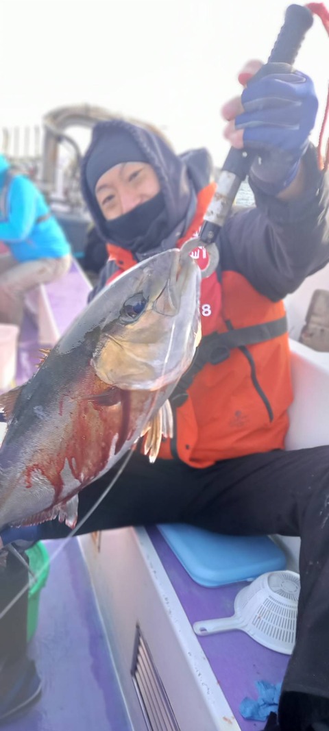 30E9E705-0CE1-4DCD-95AD-B2A922F36759