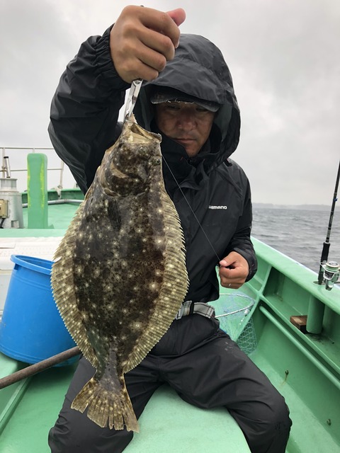 93974998-6F8C-43B4-9BCA-F0205FEF46CD