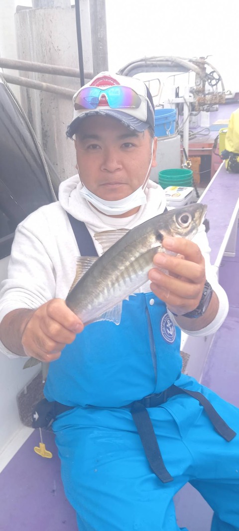 1A10DDDE-84DF-40BD-BAB9-3D25947AC25B