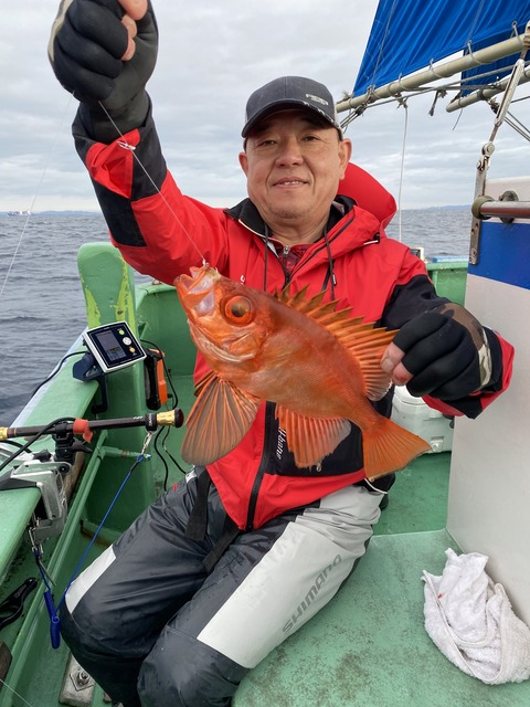 E2E17434-6BF8-42AF-AC16-EE43894F83F7