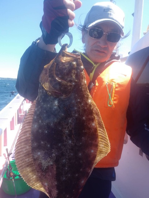 DF077FFD-3502-4E01-B6FE-2DDB6B2295F2