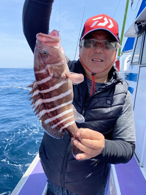 24BD94C2-FA8B-4C5B-93D8-78B8C330EDCE