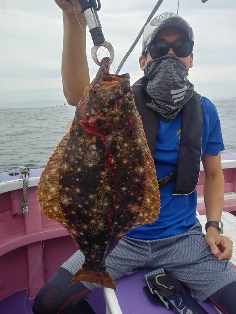 BBBC4DE0-3151-438C-9D3E-366854B678A2