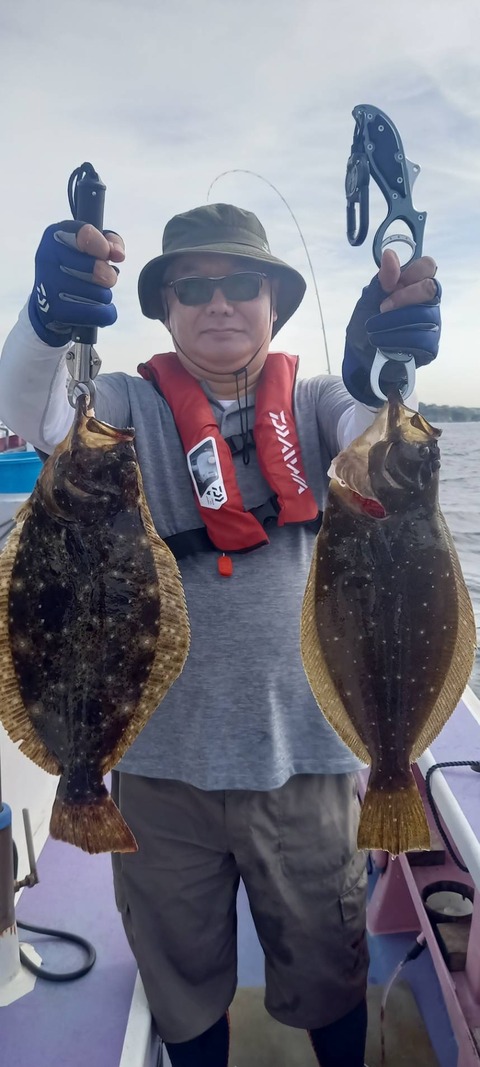 7DAAE14D-96B8-45D6-BEBF-DA7555299D55