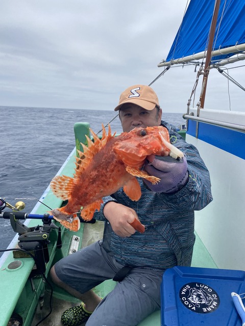 589D213C-1885-4F17-994C-FBB2B667C62C