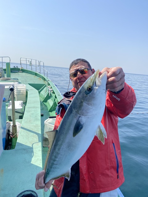 880F82A0-7AC5-42C1-9739-BBD16922DB7C