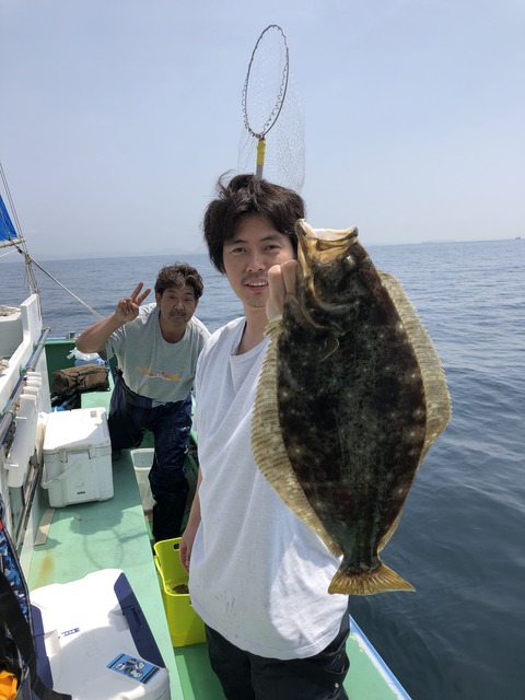 C2EB5D79-CF07-46BD-BCDC-BF210D4D69E5