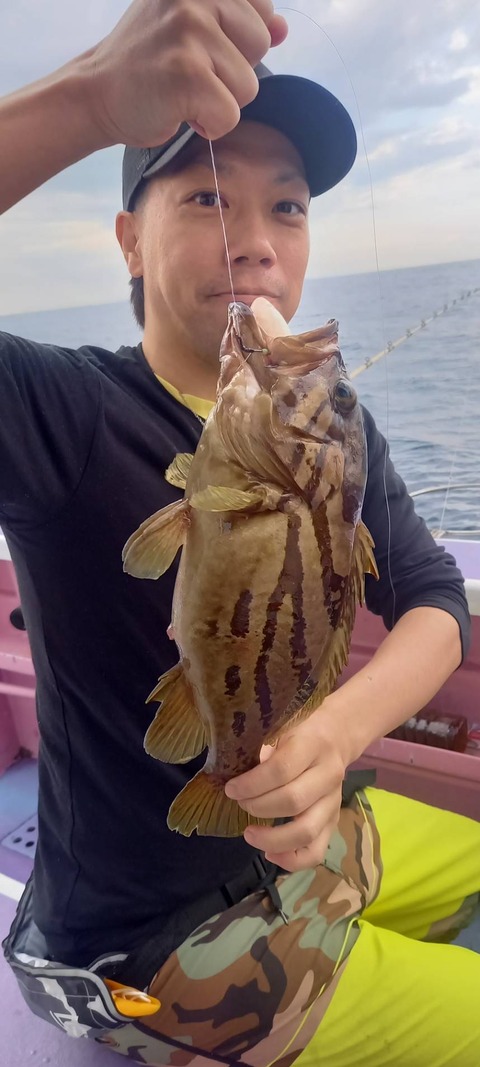 495E9BB3-8331-4724-9578-09083D6976EC