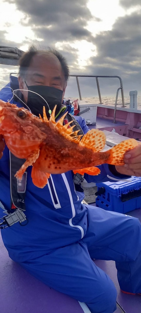 2CAE25B1-5E3A-430B-934C-21E15A031806