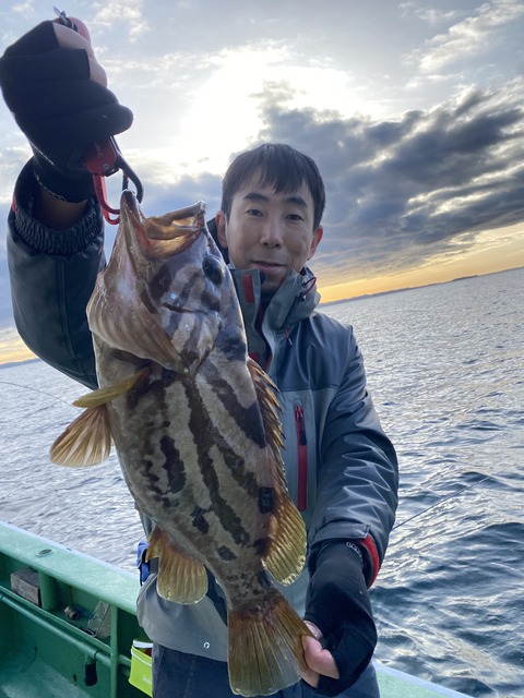 3853A581-997B-42FE-BF40-F920128F76C4