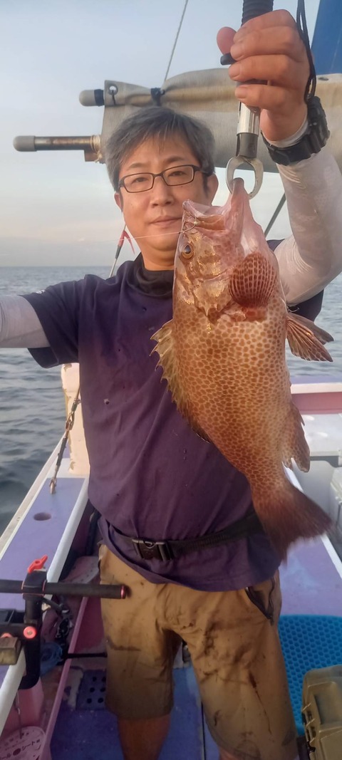 80E3DC20-32B9-4E31-AAC9-DAB8DB46EBF8