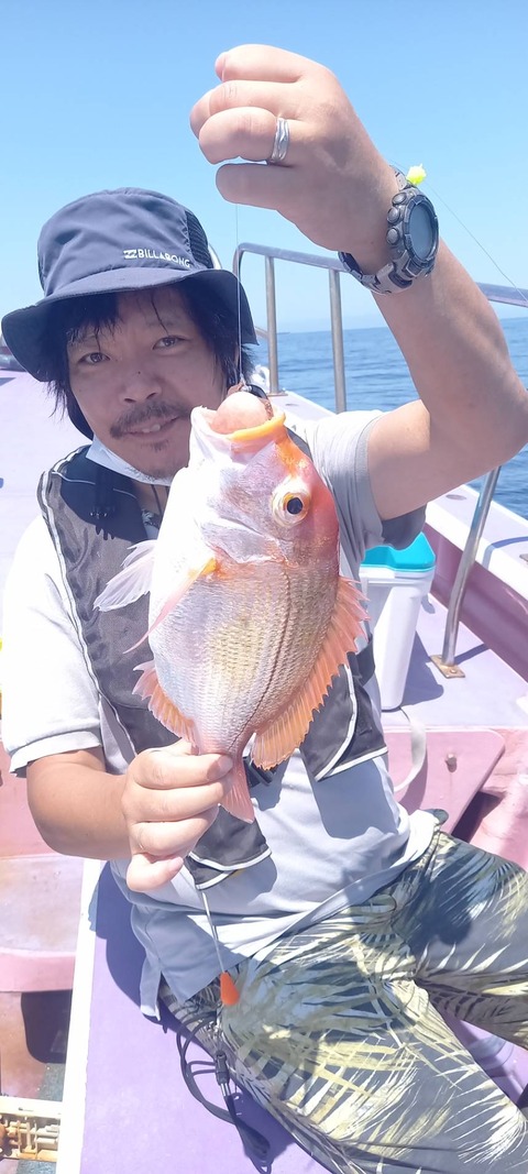 92C911DC-1723-4843-892D-2330A500F350