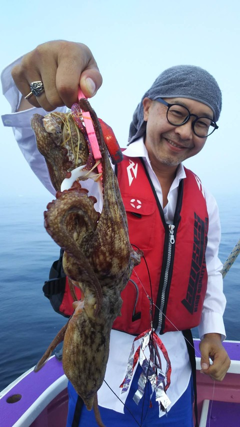 0C510C15-2348-42EC-ACF4-E8DC277AEEC1