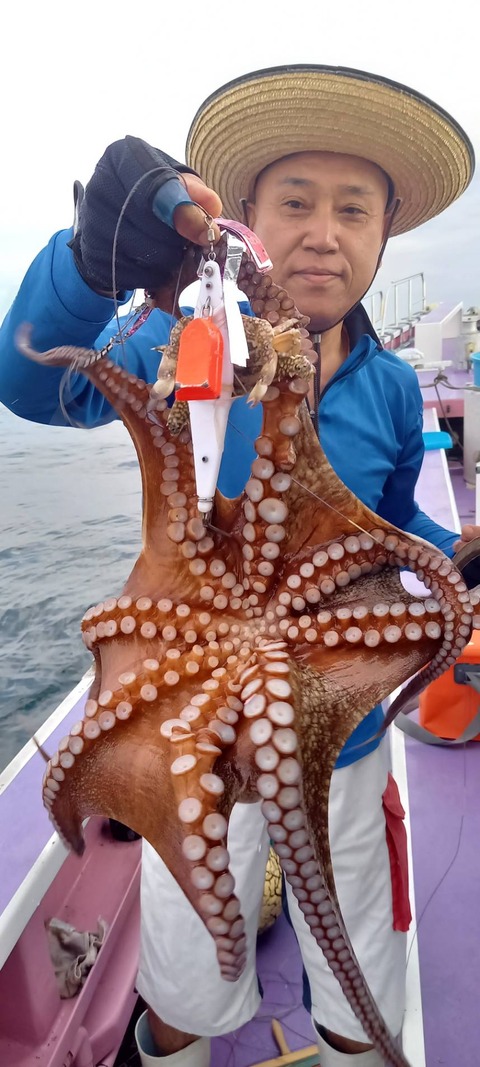 54418057-9837-4C58-AD7A-88B3A96002C3