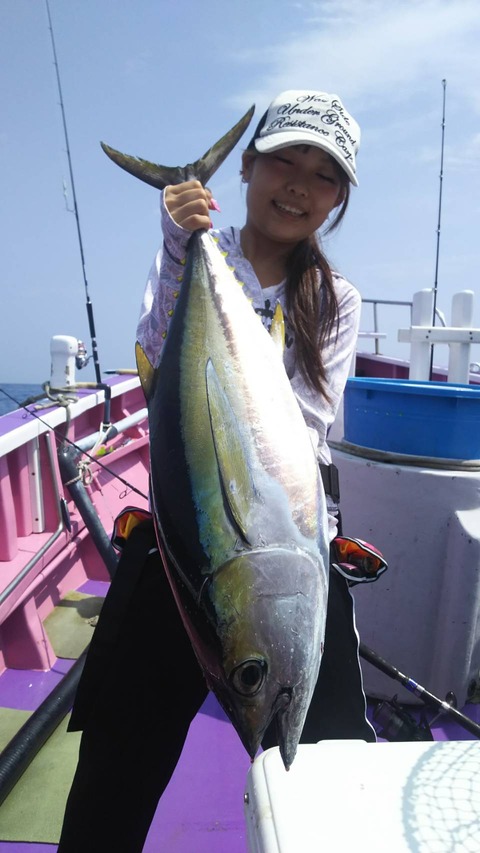 EE94BC60-8761-44A9-BC17-A5A01B4EAA42