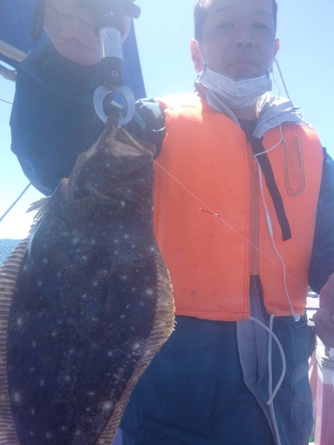 AE566419-7F5A-48C8-AC1F-E56F8D356779