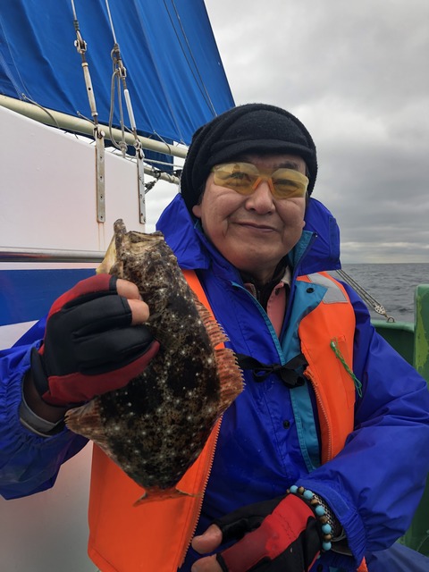 6C4D8DB2-7412-4AF5-A681-981A50FBC4A3