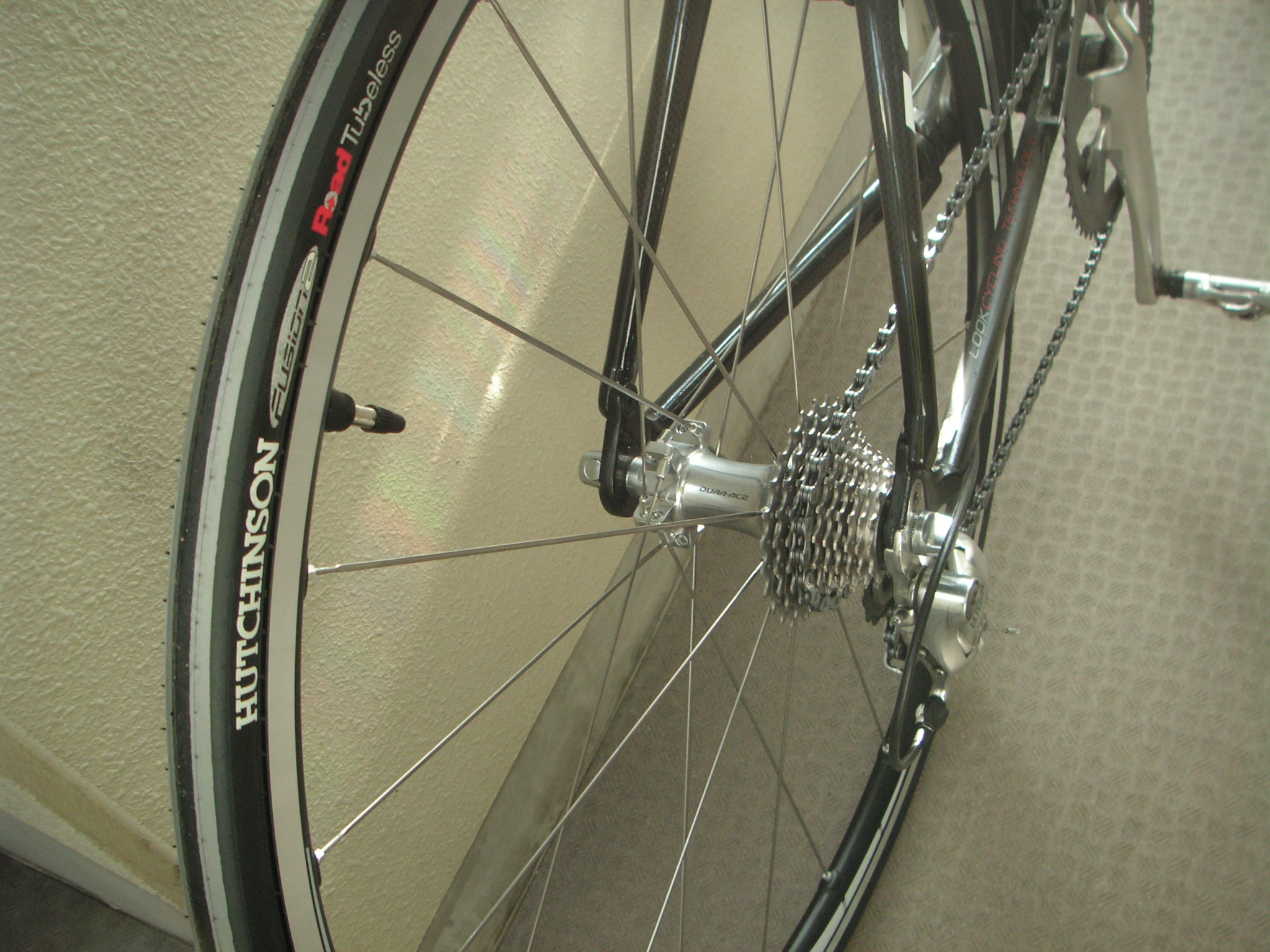 自転車 空気 抜かれ る 対策