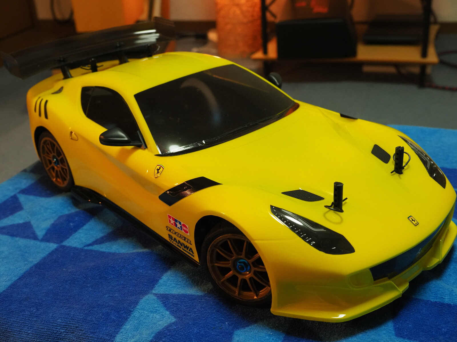 Ferrari F12tdf : In daily life. ～日常生活の中で～