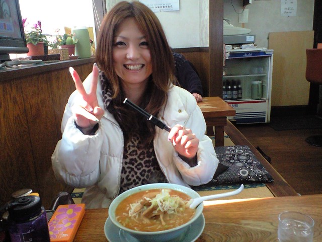 おり久 N K Over There