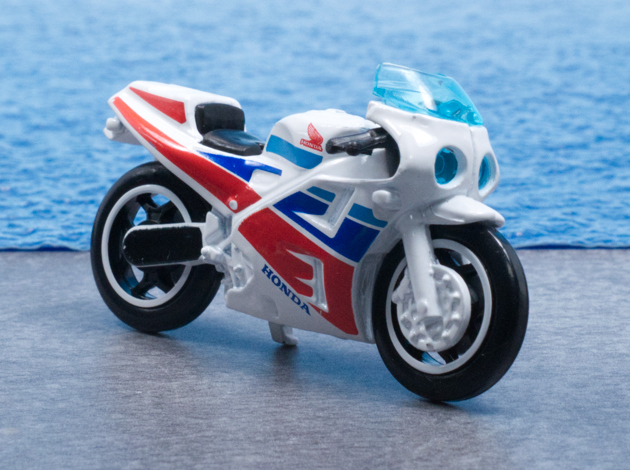 レビュー ホットウィール ホンダ VFR750R（RC30） : ミニカー沼