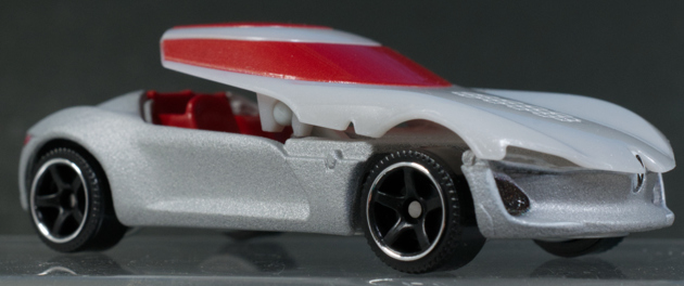 Amazon | MATCHBOX 1:64スケール 「ムービングパーツ - ルノー
