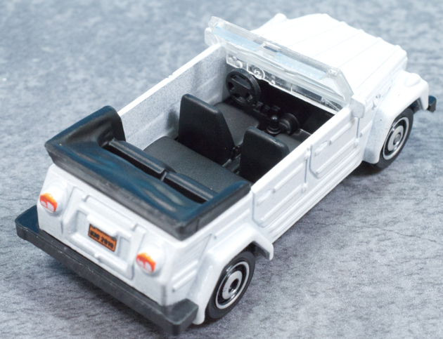 ★ビンティージ★フォルクス★ワーゲン35年前のミニカー★ Amazon.co.jp: ミニカー スケールモデルカー 1:18