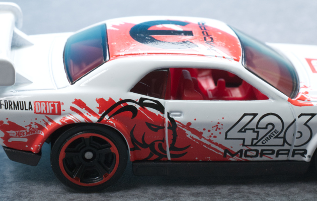 Amazon.com: Hot Wheels Dodge Challenger Drift Car, HW Race