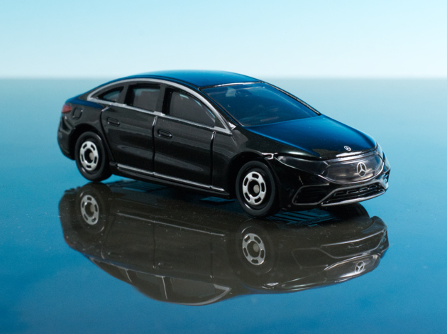 メルセデスベンツEQS SUV ミニカー 楽天市場】ミニカー 1/18 メルセデス ベンツ マイバッハ EQS NZG