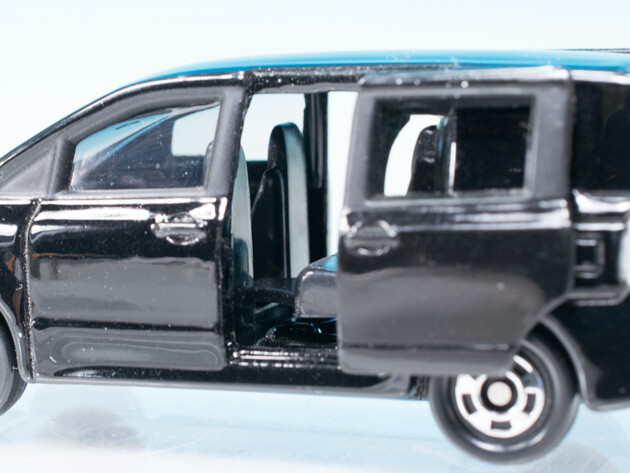 ★商談中★　5563 トミカ 2007年 トヨタヴォクシー 塗装修復等ルース品 ☆商談中☆ 5563 トミカ 2007年 トヨタヴォクシー 塗装修復等