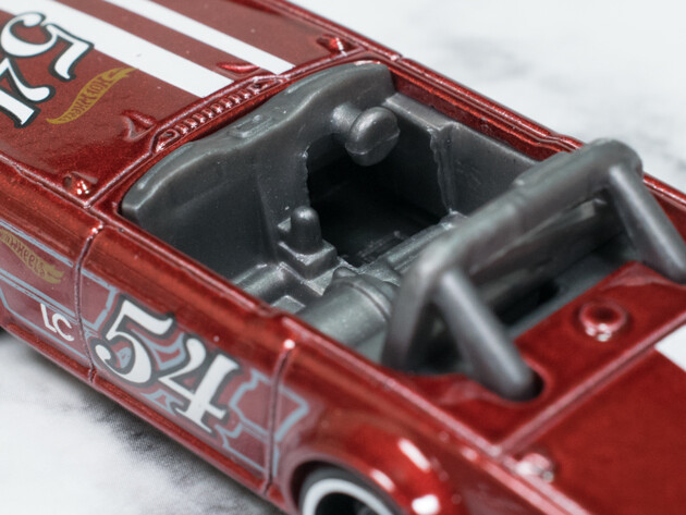 レビュー ホットウィール トライアンフ TR6 : ミニカー沼