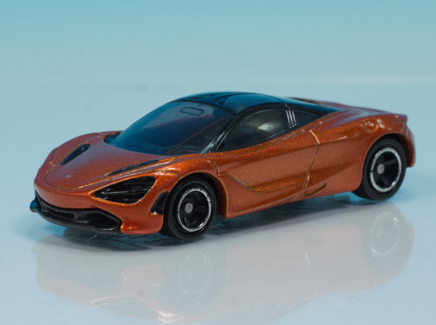 レビュー トミカ No.57 マクラーレン 720S : ミニカー沼