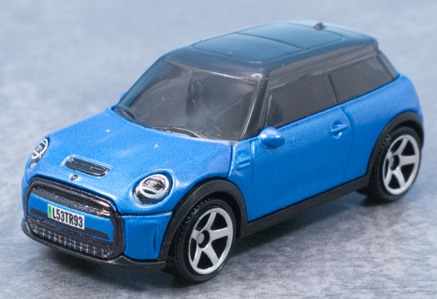 新品 絶版 マッチボックス 1/51 '64 AUSTIN MINI COOPER 1275S