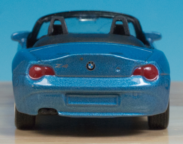 BMW Z4 メタリックブルー 1/18 ミニカー　オープンカー BMW Z4 メタリックブルー 1/18 ミニカー オープンカー 61+