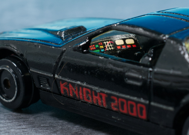 ナイトライダー キャラウィール & チョロQ ナイト2000 K.I.T.T. キャラウィールよりナイト2000 K.I.T.T.のレビュー！メイン
