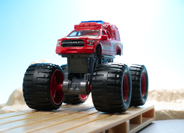 マジョレット はたらくくるま 消防車 マンTGS メルセデスベンツ