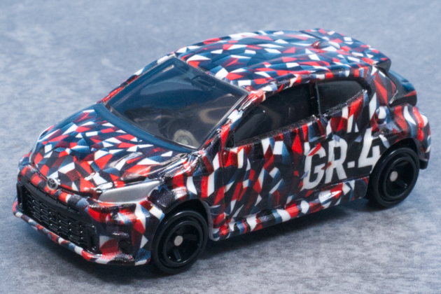 レビュー トミカ トヨタ GR ヤリス カモフラージュバージョン（55th
