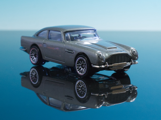 レビュー ホットウィール アストンマーティン 1963 DB5（映画『007