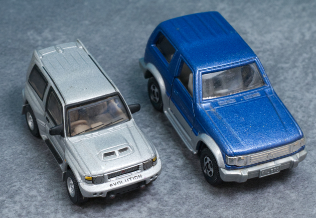 Cararama カララマ　ホンウェル　三菱　パジェロ　1/43 レビュー ホンウェル 三菱 パジェロ エボリューション : ミニカー沼