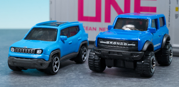 マッチボックス　レネゲード　セット Matchbox '19 Jeep Renegade Lot Of 3 Red Blue White | eBay