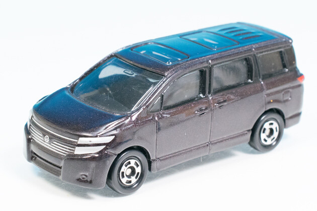 レビュー トミカ No.88 日産 エルグランド : ミニカー沼