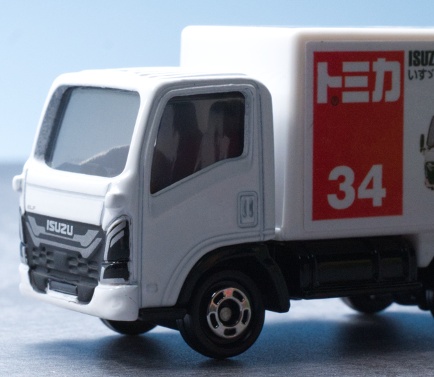 レビュー トミカ No.34 いすゞ エルフ : ミニカー沼