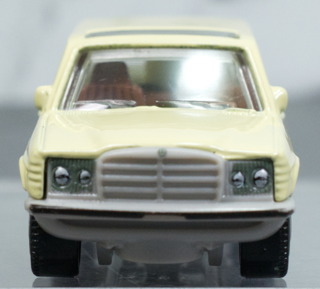 レビュー マッチボックス '80 メルセデス・ベンツ S123 レビュー マッチボックス '80 メルセデス・ベンツ S123
