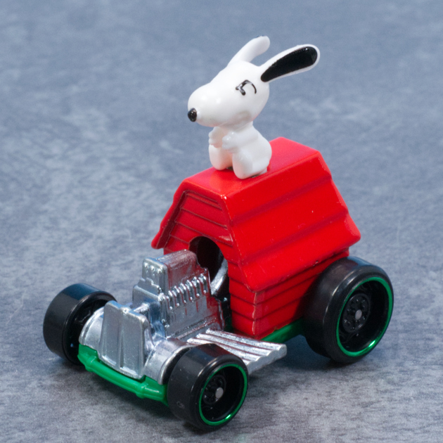 スヌーピー ミニカー クリスマスエディション スヌーピー ミニカー クリスマスエディション TOMY トミカ
